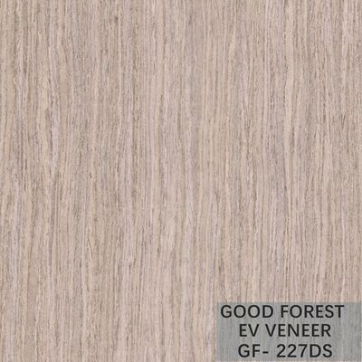Man Made Oak Wood Veneer Kayu Qiuxiang Yang Sangat Baik Dengan Garis Lurus