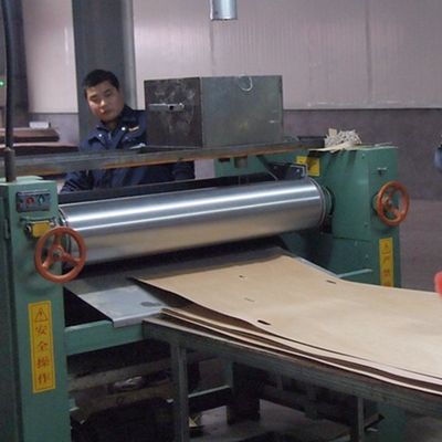 Lembar Kayu Komposit Rekonstitusi Veneer Burl And Root Mata Kucing Putih 002S 0.15mm
