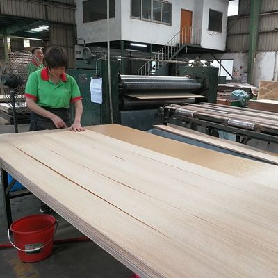 Fancy Plywood Amerika Putih Oak Wood Veneer