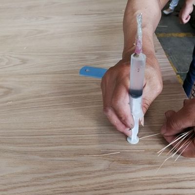 Tekstur kisi-kisi warna ganda veneer kayu rekayasa 2850mm ketebalan disesuaikan