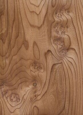 Kayu Solid Lembar Elm Amerika Kelas A Untuk Potongan Perempat Crown Grain Warna Alami Untuk Pintu Wajah 3200mm Up
