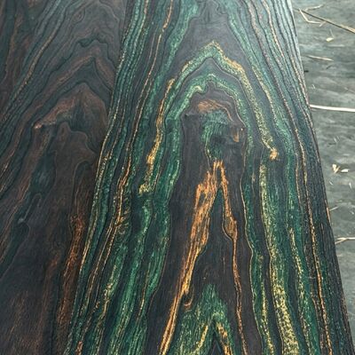 Plant Dyed Eco-Friendly Natural Wood Veneer, Iridescent Colorful Decorative Wood Veneer for Furniture, Cabinet & Interior Wall Decoration