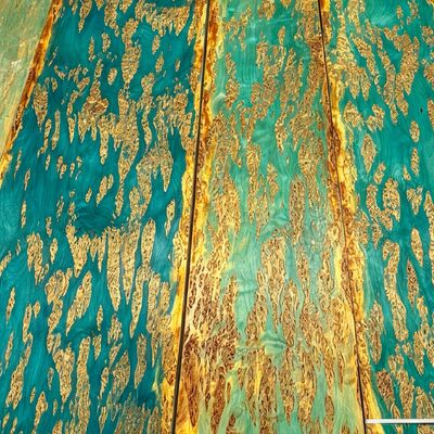 Eco Plant Dyeed Natural Wood Veneer, Vibrant Colorful Iridescent Wood Veneer, Sustainable Decorative Veneer untuk Proyek Meubeling Interior 0.5mm
