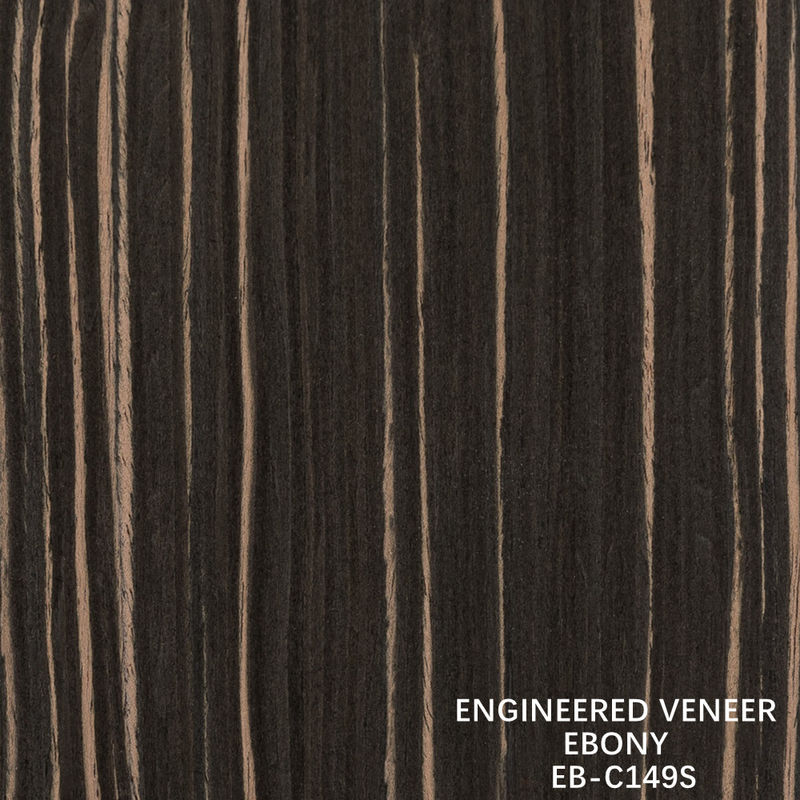 Benar Ebony Warna Insinyur Kayu Veneer Untuk Fancy Lapisan 640-1220mm Lebar Splicing
