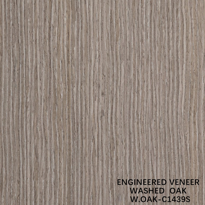 Rekonstitusi Cuci Kayu Oak Veneer Potong Potong Teknik Biji Vertikal Ukuran Standar 2500 * 640mm Papan Dekorasi Indoor