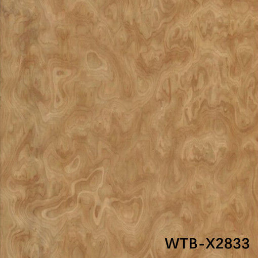 Pemasangan Pemasangan Kayu Komposit Walnut Burl WTB-X2833 Ketebalan 0,45mm Disesuaikan Untuk Dekorasi Hotel