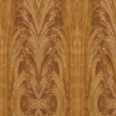 Dekorasi Hotel Khusus Cerejeira Wood Veneer Crotch Grain 2440 / 2745mm