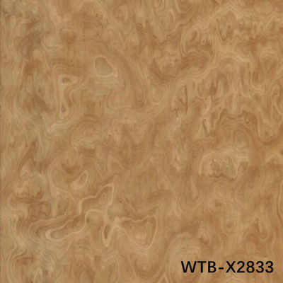 Pemasangan Pemasangan Kayu Komposit Walnut Burl WTB-X2833 Ketebalan 0,45mm Disesuaikan Untuk Dekorasi Hotel